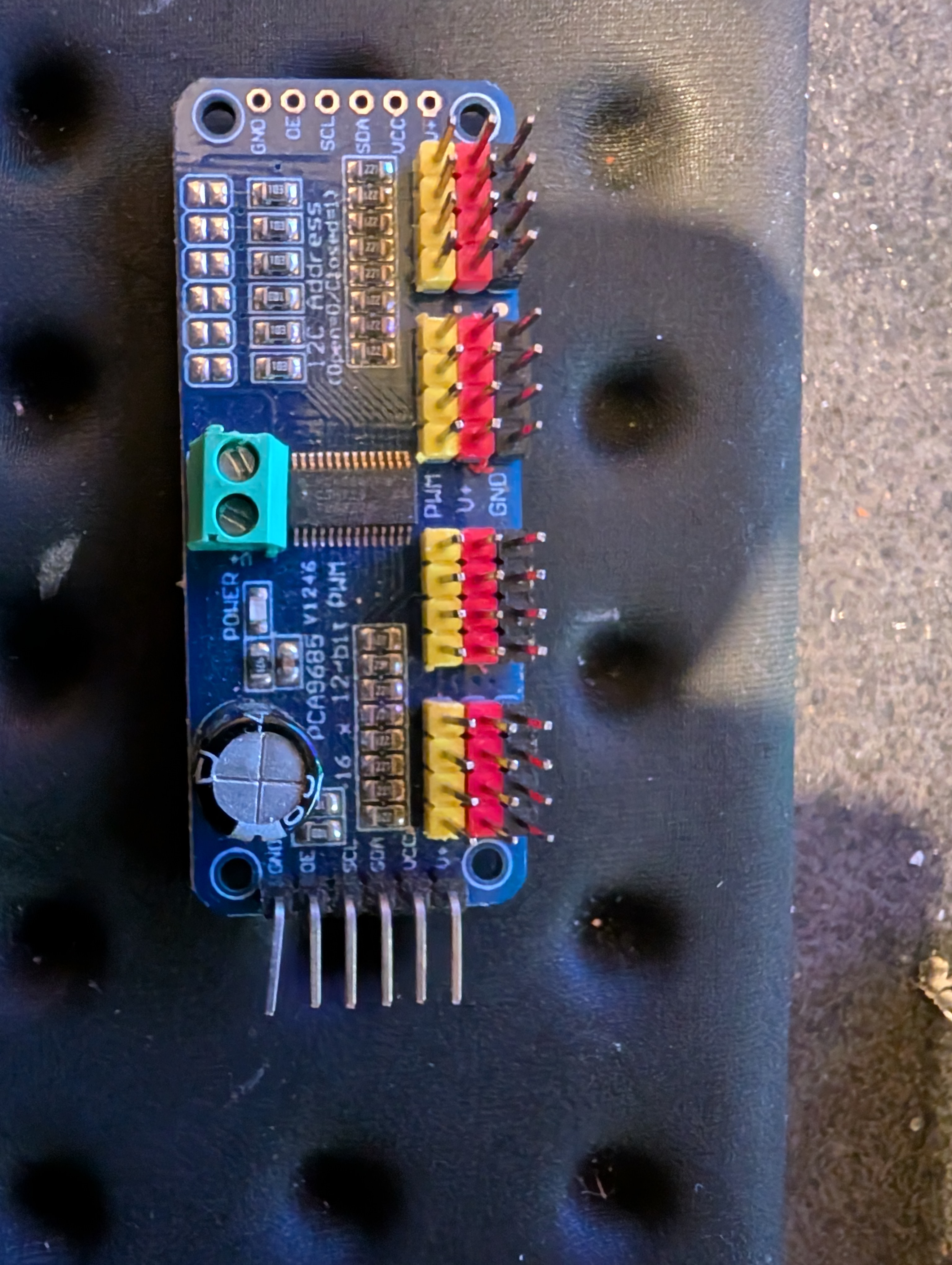 Vorhandenes PCA9685-Modul